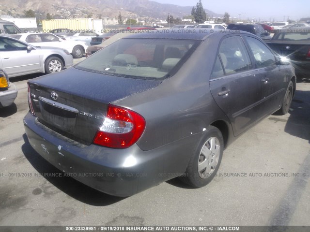 JTDBE32K620122259 - 2002 TOYOTA CAMRY LE/XLE/SE Bej foto 4