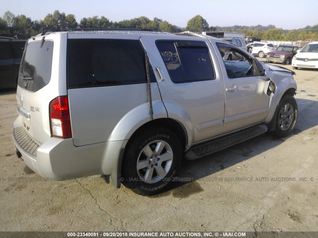 5N1AR18BX9C610792 - 2009 NISSAN PATHFINDER S/LE/SE SILVER photo 4