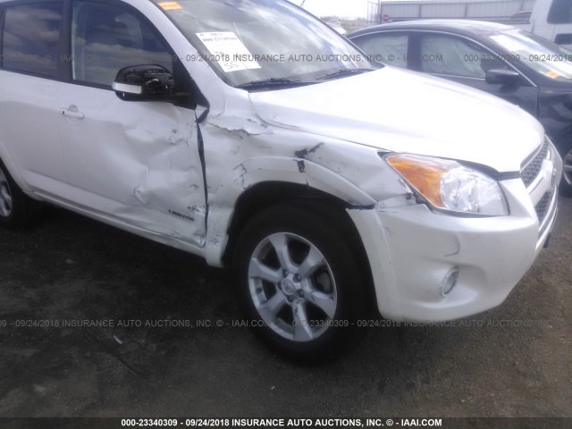 2T3DK4DV5CW081358 - 2012 TOYOTA RAV4 LIMITED WHITE photo 6