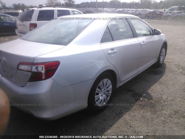4T4BF1FK0ER418629 - 2014 TOYOTA CAMRY L/SE/LE/XLE SILVER photo 4