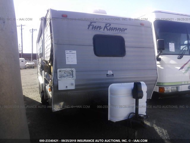 4HXFD22306C109986 - 2006 CARSON FUNR223FD  WHITE photo 1