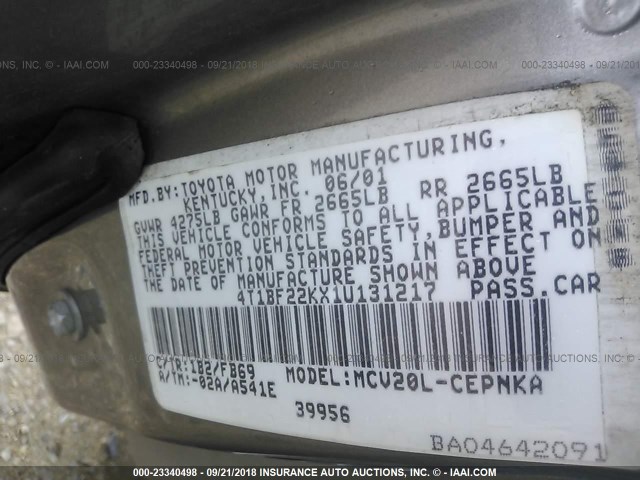 4T1BF22KX1U131217 - 2001 TOYOTA CAMRY LE/XLE Сұр фото 9