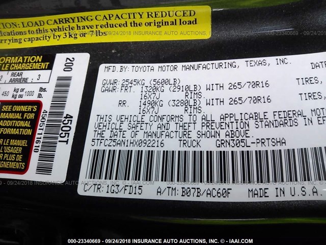 5TFCZ5AN1HX092216 - 2017 TOYOTA TACOMA DBL CAB/SR/TRDSPT/OR/PRO GRAY photo 9