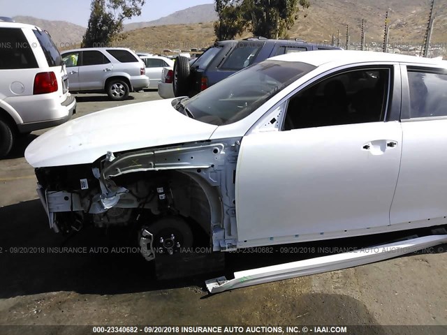 5XXGT4L39JG262666 - 2018 KIA OPTIMA LX/S WHITE photo 6