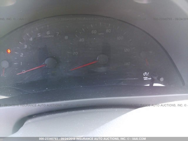 4T1BF3EK0BU694618 - 2011 TOYOTA CAMRY SE/LE/XLE ნაცრისფერი ფოტო 7