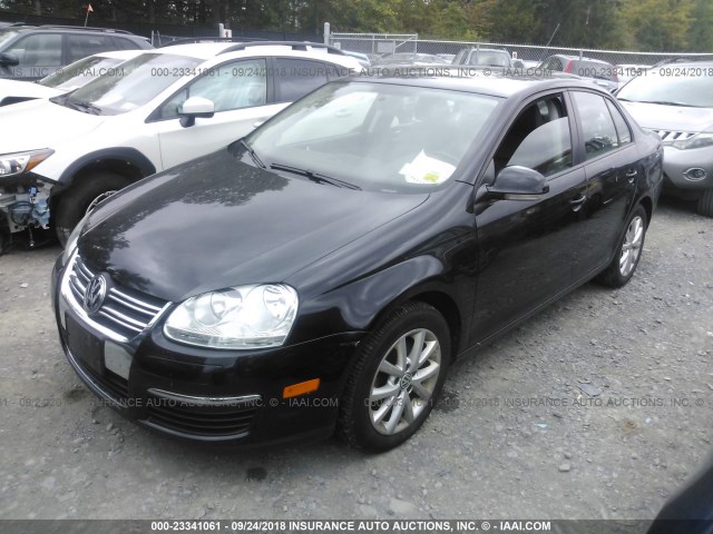 3VWRZ7AJXAM121899 - 2010 VOLKSWAGEN JETTA SE/SEL BLACK photo 2