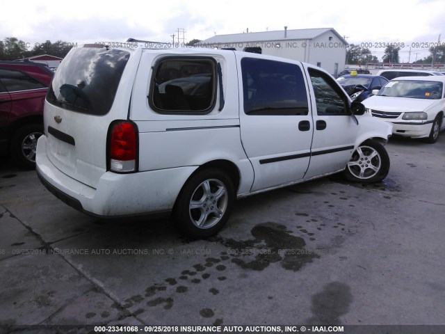 1GNDV23168D147194 - 2008 CHEVROLET UPLANDER LS WHITE photo 4