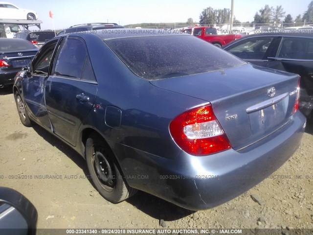 4T1BE32KX3U783959 - 2003 TOYOTA CAMRY LE/XLE/SE Көк фото 3