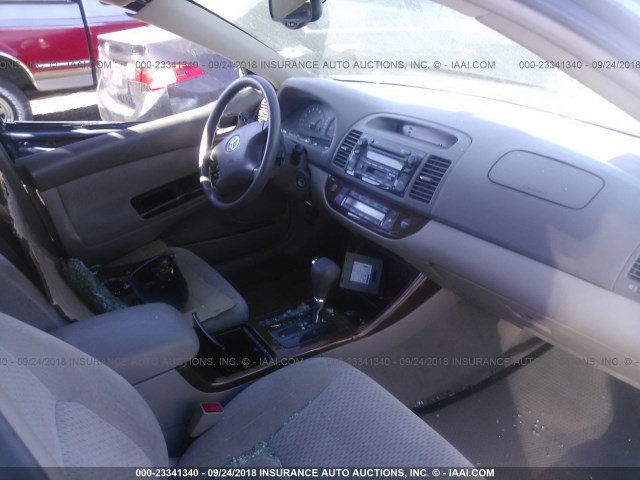 4T1BE32KX3U783959 - 2003 TOYOTA CAMRY LE/XLE/SE Көк фото 5