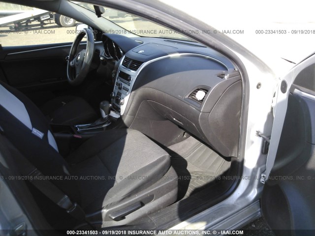 1G1ZC5E13BF358795 - 2011 CHEVROLET MALIBU 1LT SILVER photo 5