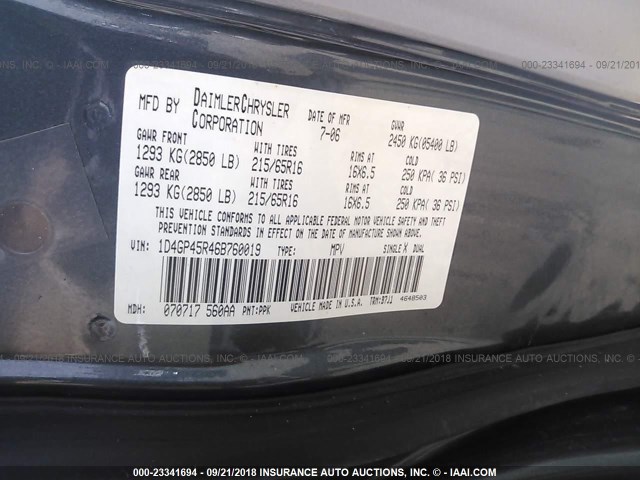 1D4GP45R46B760019 - 2006 DODGE CARAVAN SXT GREEN photo 9