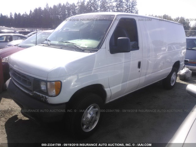 1FTSE34L03HA36972 - 2003 FORD ECONOLINE E350 SUPER DUTY VAN WHITE photo 2