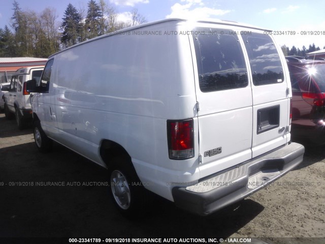 1FTSE34L03HA36972 - 2003 FORD ECONOLINE E350 SUPER DUTY VAN WHITE photo 3