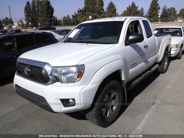 5TFUU4EN5FX137100 - 2015 TOYOTA TACOMA ACCESS CAB/TRD PRO WHITE photo 2