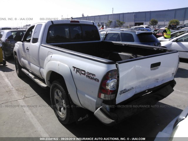 5TFUU4EN5FX137100 - 2015 TOYOTA TACOMA ACCESS CAB/TRD PRO WHITE photo 3