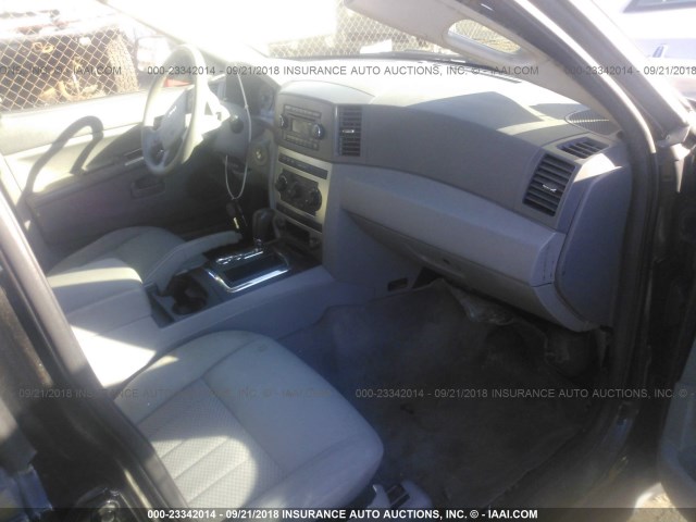 1J4GR48K96C316533 - 2006 JEEP GRAND CHEROKEE LAREDO/COLUMBIA/FREEDOM 黑色 照片 5