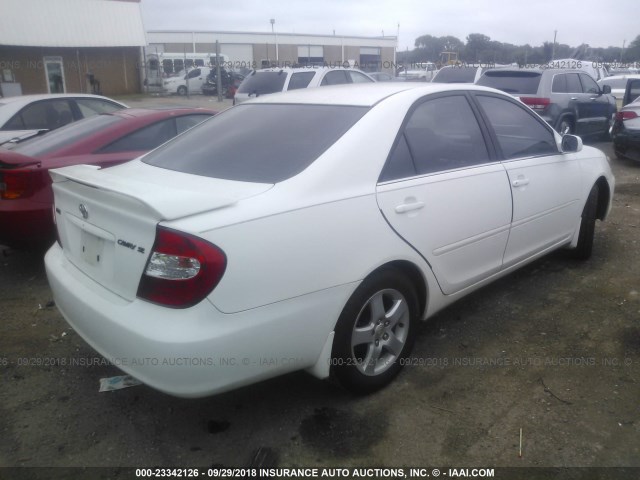 JTDBE32K820043529 - 2002 TOYOTA CAMRY LE/XLE/SE Ağ foto 4