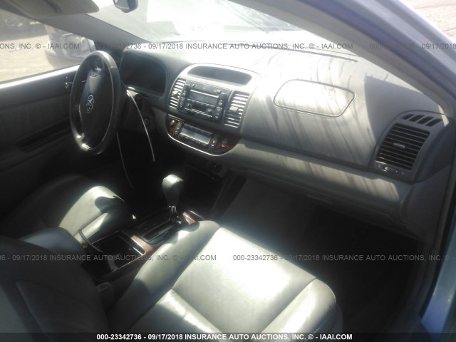 4T1BF32K46U628549 - 2006 TOYOTA CAMRY LE/XLE/SE 浅蓝色 照片 5