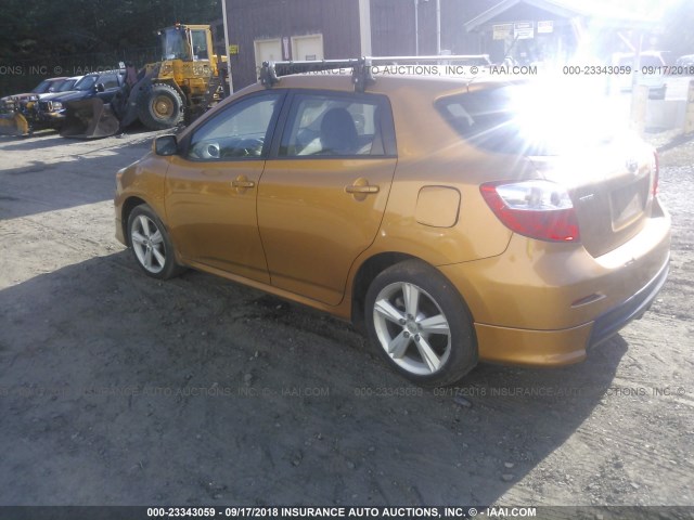 2T1LE40E19C001100 - 2009 TOYOTA COROLLA MATRIX  GOLD photo 3