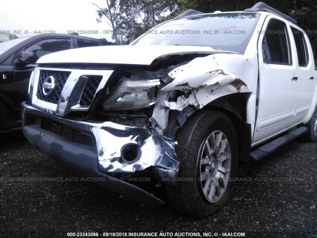 1N6AD0EV9BC413627 - 2011 NISSAN FRONTIER S/SV/SL/PRO-4X WHITE photo 6