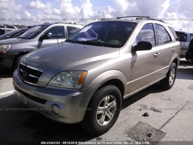 KNDJD733345235878 - 2004 KIA SORENTO EX/LX BEIGE photo 2