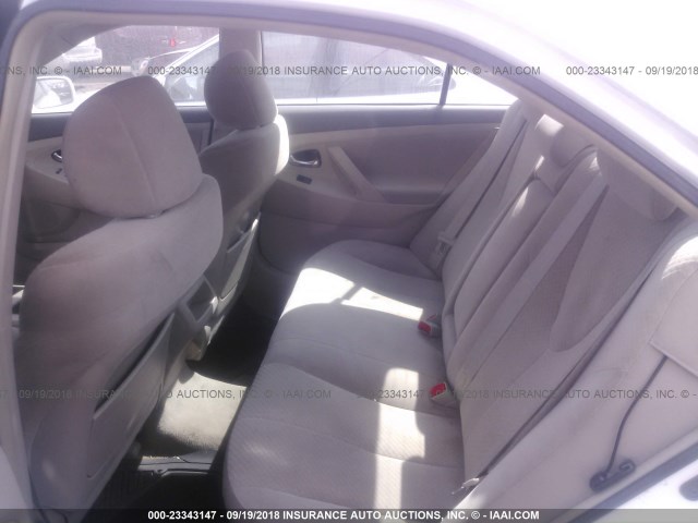 4T1BE46KX7U541632 - 2007 TOYOTA CAMRY NEW GENERAT CE/LE/XLE/SE WHITE photo 8
