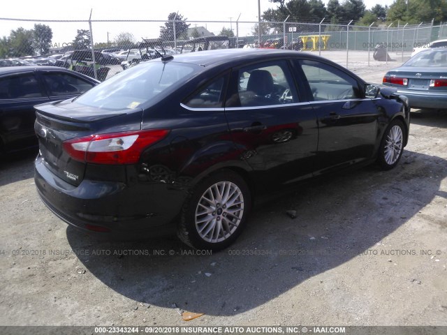 1FADP3J22EL154378 - 2014 FORD FOCUS TITANIUM BLACK photo 4