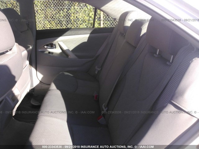 4T1BF3EK5BU745501 - 2011 TOYOTA CAMRY SE/LE/XLE 白色 照片 8
