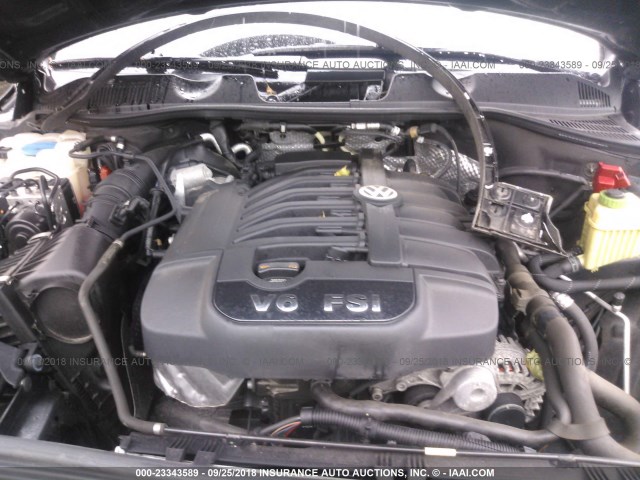 WVGEF9BP2CD009231 - 2012 VOLKSWAGEN TOUAREG V6 BLACK photo 10