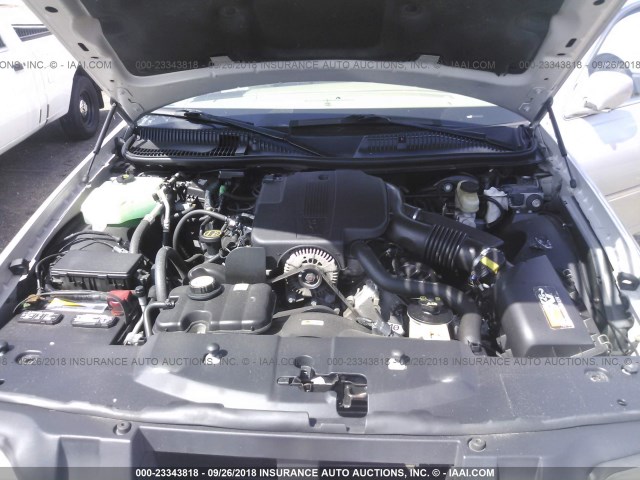 1LNHM81W94Y669833 - 2004 LINCOLN TOWN CAR EXECUTIVE/SIGNATURE ვერცხლისფერი ფოტო 10