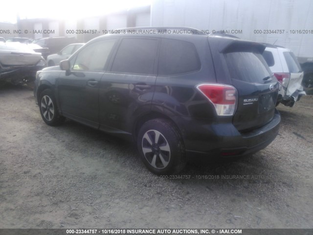 JF2SJAGCXHH441743 - 2017 SUBARU FORESTER 2.5I PREMIUM GRAY photo 3