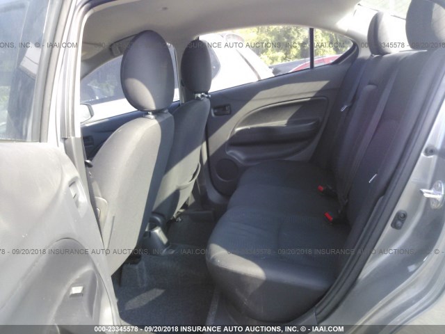 ML32F3FJ2HHF15657 - 2017 MITSUBISHI MIRAGE G4 ES ნაცრისფერი ფოტო 8