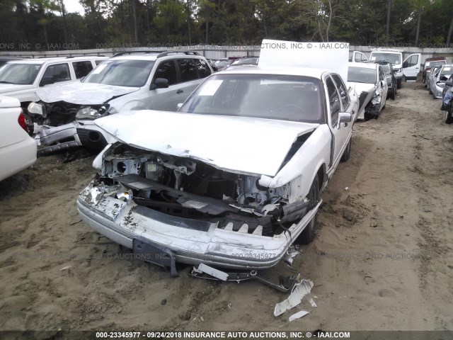 1LNLM81W7NY609111 - 1992 LINCOLN TOWN CAR EXECUTIVE WHITE photo 6