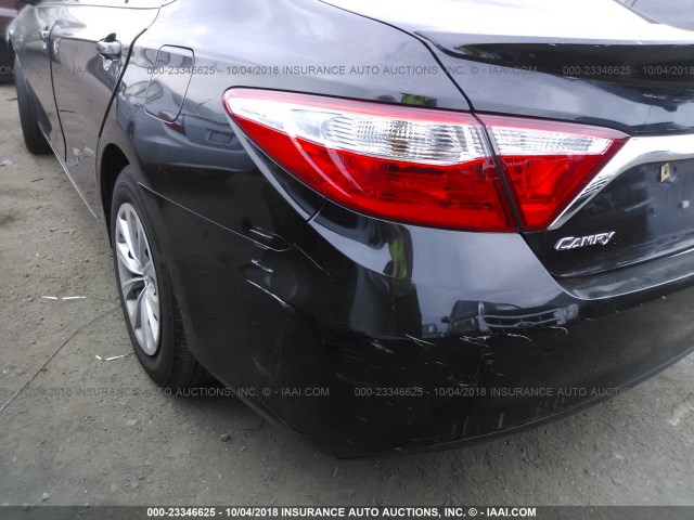 4T4BF1FK6GR540124 - 2016 TOYOTA CAMRY LE/XLE/SE/XSE BLACK photo 6