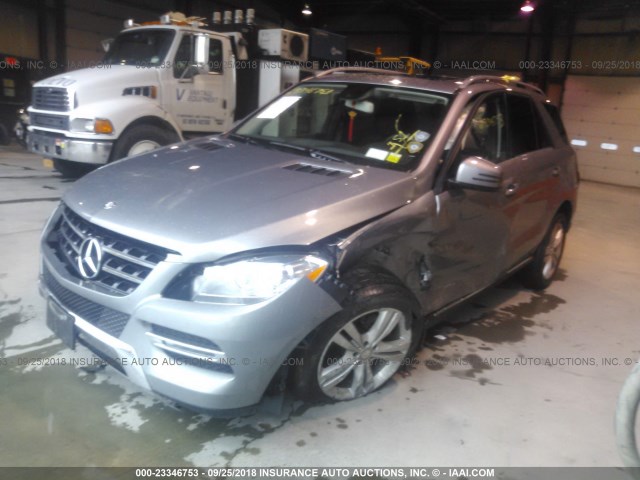 4JGDA0EB9FA573325 - 2015 MERCEDES-BENZ ML 250 BLUETEC GRAY photo 2