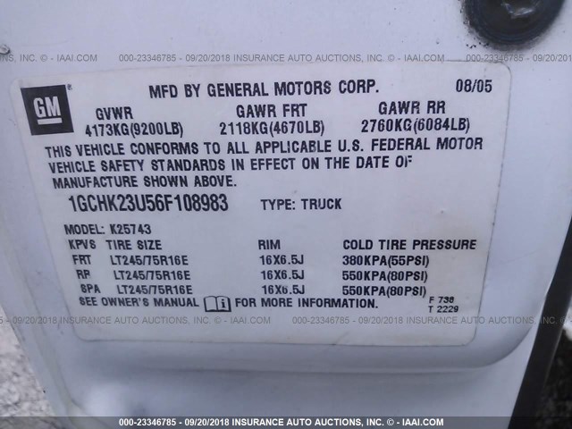 1GCHK23U56F108983 - 2006 CHEVROLET SILVERADO K2500 HEAVY DUTY WHITE photo 9