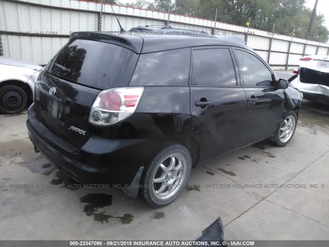 2T1KR32EX8C708623 - 2008 TOYOTA COROLLA MATRIX XR BLACK photo 4