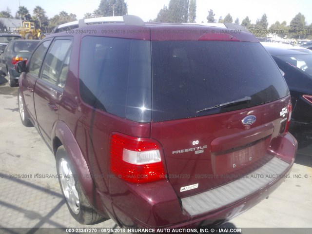 1FMDK06196GA39645 - 2006 FORD FREESTYLE LIMITED RED photo 3