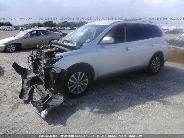 5N1AR2MNXDC649803 - 2013 NISSAN PATHFINDER S/SV/SL/PLATINUM SILVER photo 2