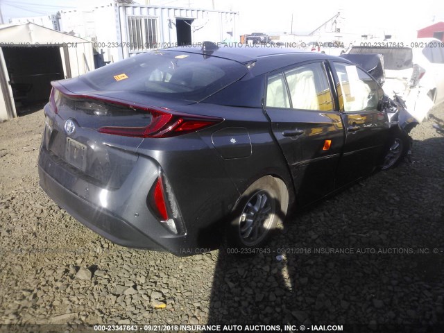 JTDKARFP2H3004494 - 2017 TOYOTA PRIUS PRIME  GRAY photo 4