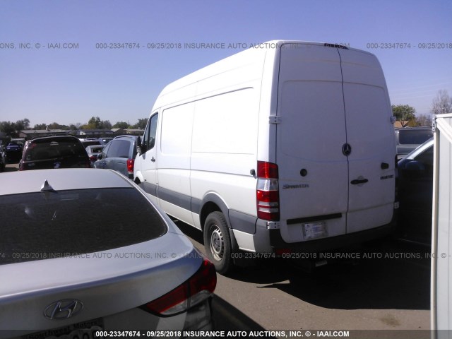 WD3PE7CC8D5803401 - 2013 MERCEDES-BENZ SPRINTER 2500 WHITE photo 3