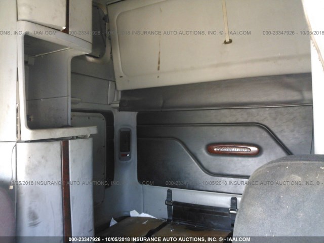 1FUYSSEB0YPB60431 - 2000 FREIGHTLINER CENTURY CLASSIC FLC120 WHITE photo 7