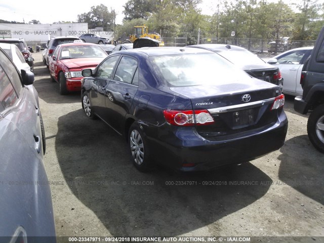 2T1BU4EE6DC981360 - 2013 TOYOTA COROLLA S/LE BLUE photo 3