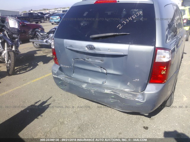 KNDMB233966081874 - 2006 KIA SEDONA EX/LX GRAY photo 6