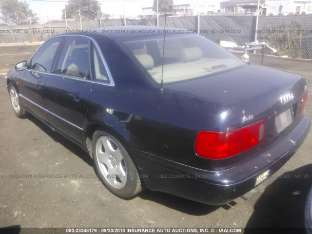 WAUBG34DXWN006951 - 1998 AUDI A8 QUATTRO BLUE photo 3