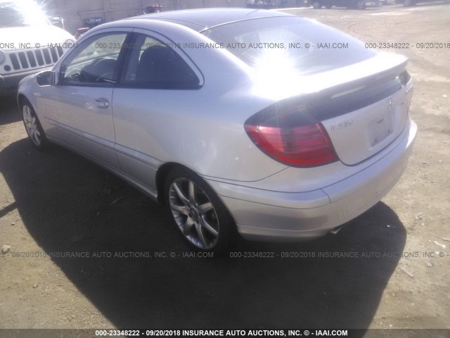 WDBRN47J82A361535 - 2002 MERCEDES-BENZ C 230K SPORT COUPE SILVER photo 3