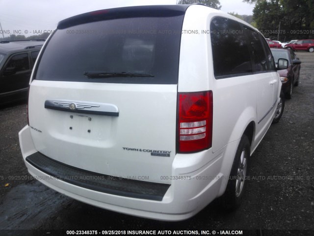 2A4RR5D14AR176449 - 2010 CHRYSLER TOWN & COUNTRY TOURING WHITE photo 4