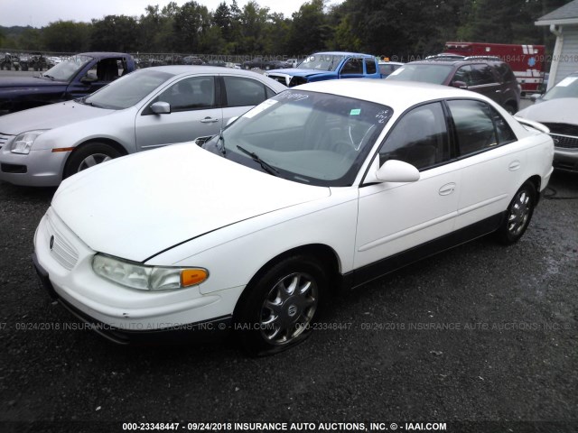 2G4WF521031157110 - 2003 BUICK REGAL GS WHITE photo 2