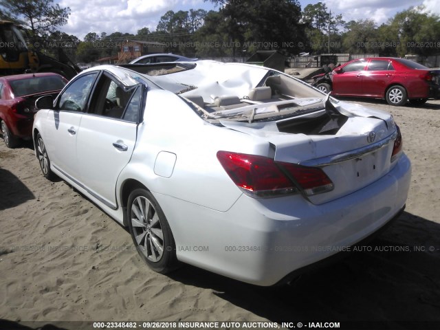 4T1BK3DB5BU388401 - 2011 TOYOTA AVALON LIMITED WHITE photo 3