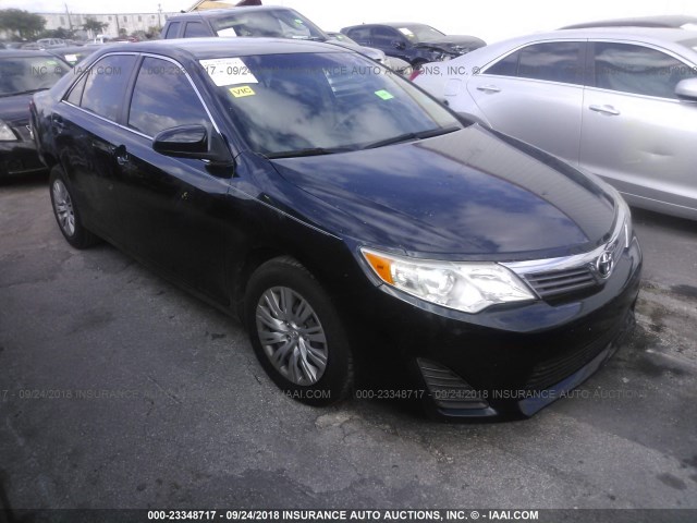 4T4BF1FK7CR263574 - 2012 TOYOTA CAMRY SE/LE/XLE 黑色 照片 1